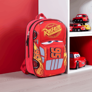 Παιδικό σακίδιο πλάτης 3D Cars 3 Piston Cup Champion με εντυπωσιακή 3D απεικόνιση κόκκινου αυτοκινήτου.