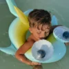 Παιδικό σωσίβιο καρχαρίας SUNNYLiFE Salty the Shark
