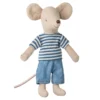 Maileg LouiMax Mouse Big Brother με μπλε μπλούζα και τζιν